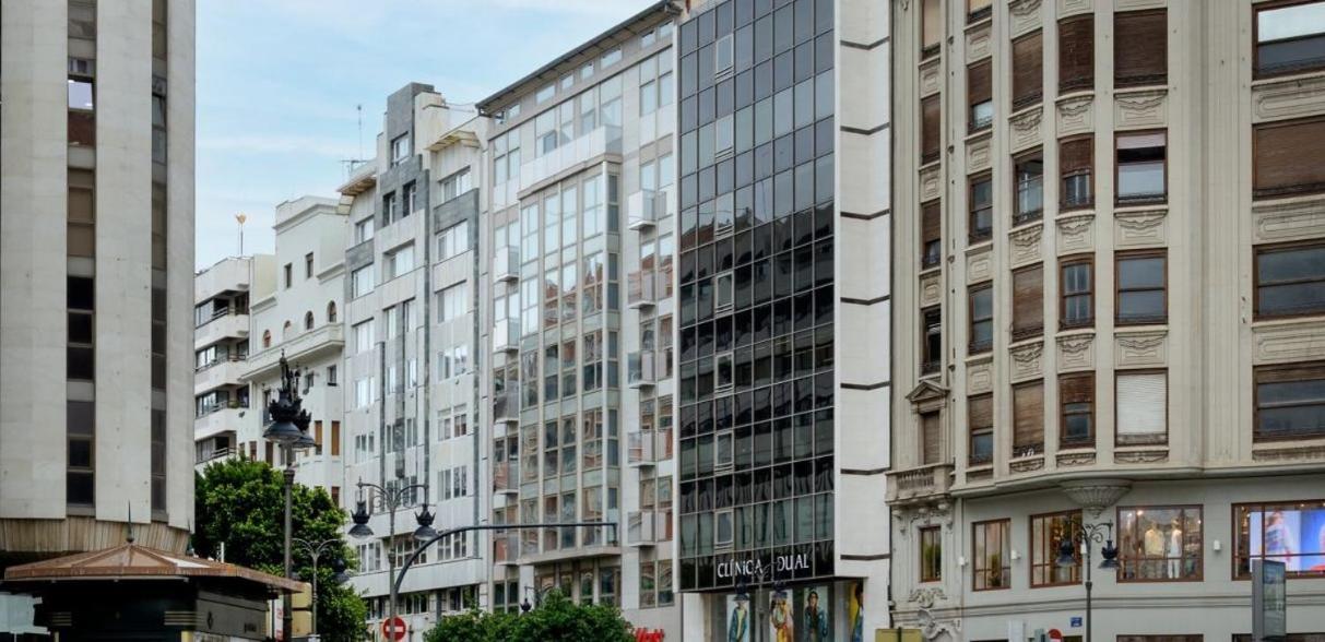 AC Hotel Colón Valencia by Marriott Exterior foto